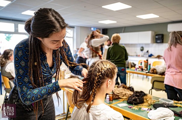 Kappers gezocht voor Kaeskoppenstad